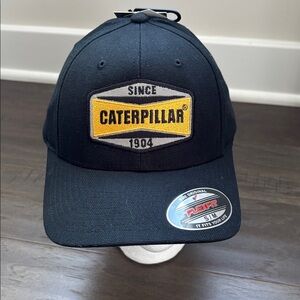 Cat Caterpillar FlexFit durable,functional reliable canvas 6 vent panel work cap